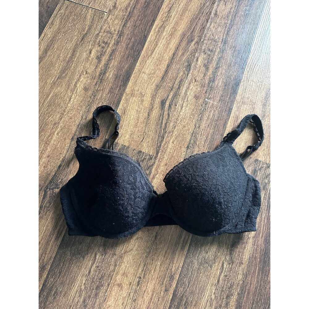 Victoria’s Secret Black Lace Bra 34C